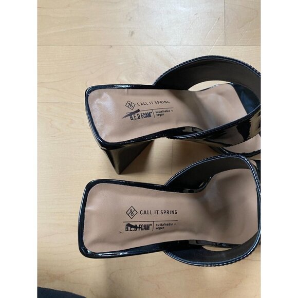 CALL it Spring "Sorayaa" Thong Sandals BNWOT heels women NEW - Picture 4 of 6